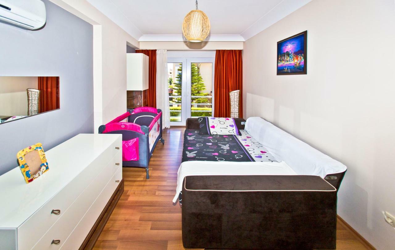 Paradise Town Villa Premium เบเลก ภายนอก รูปภาพ