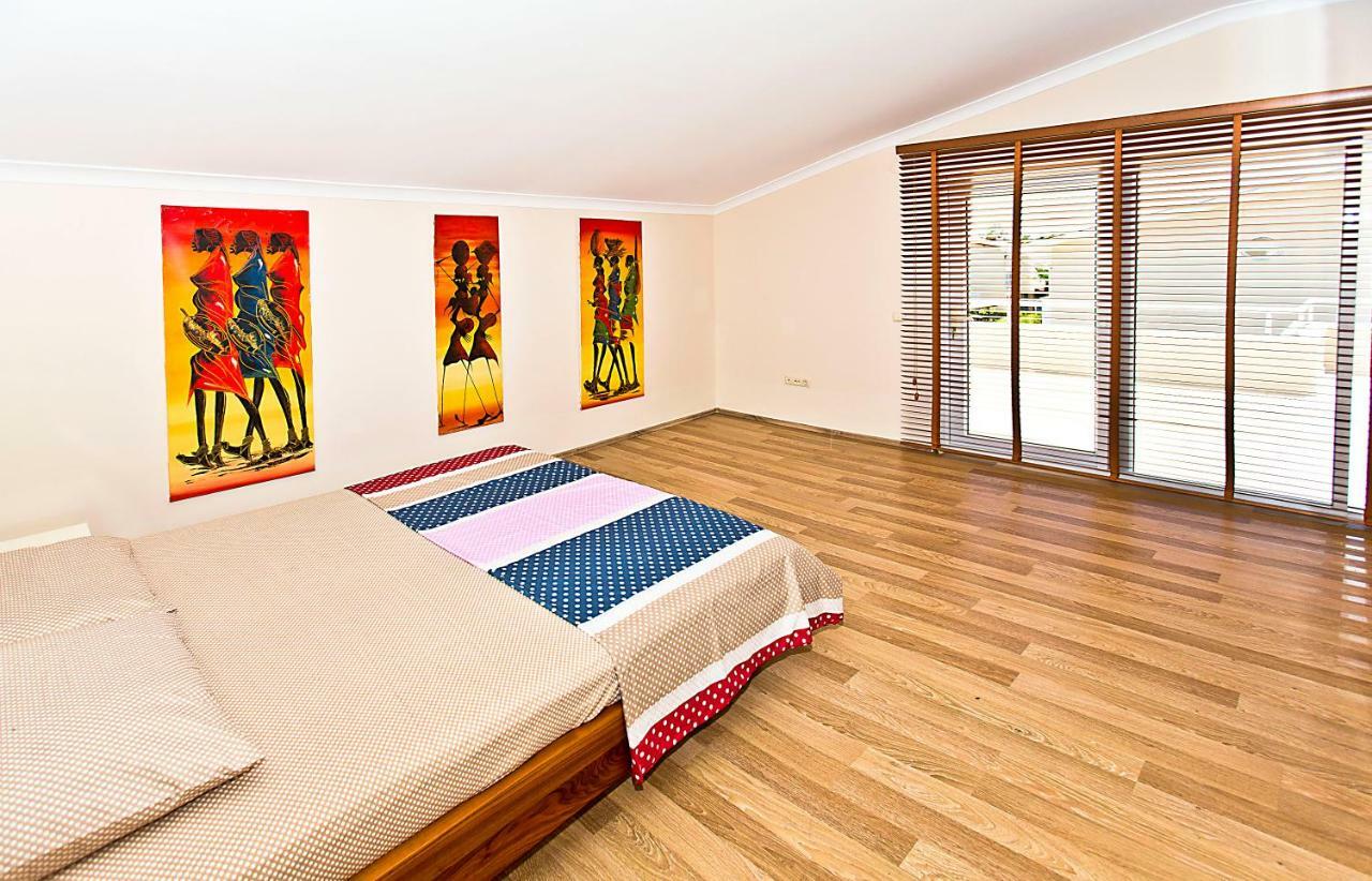Paradise Town Villa Premium เบเลก ภายนอก รูปภาพ