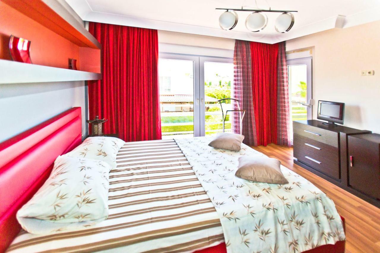 Paradise Town Villa Premium เบเลก ภายนอก รูปภาพ